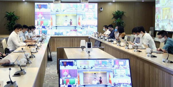 Tăng cường kết nối để chuyển đổi số nhanh tại các địa phương